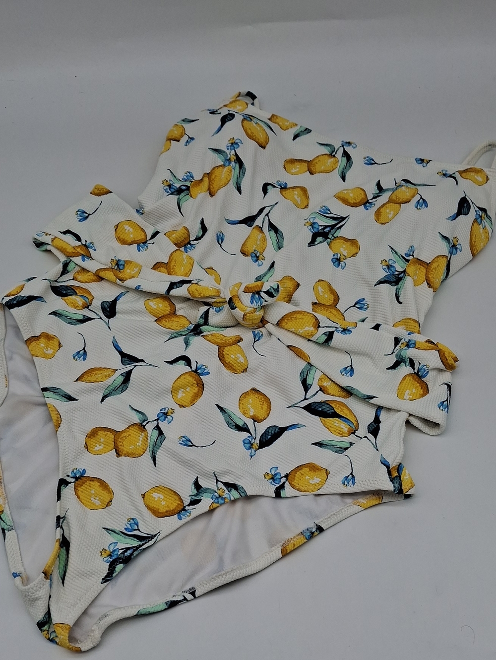 Jessica Simpson Lemon Print One-Piece Swimsuit White XL *FLAW*